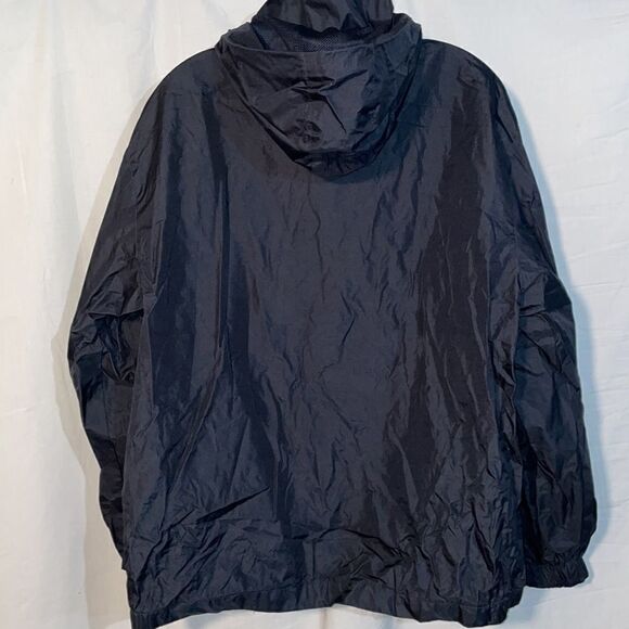 Beacon point rain coat/wind breaker - Picture 6 of 10